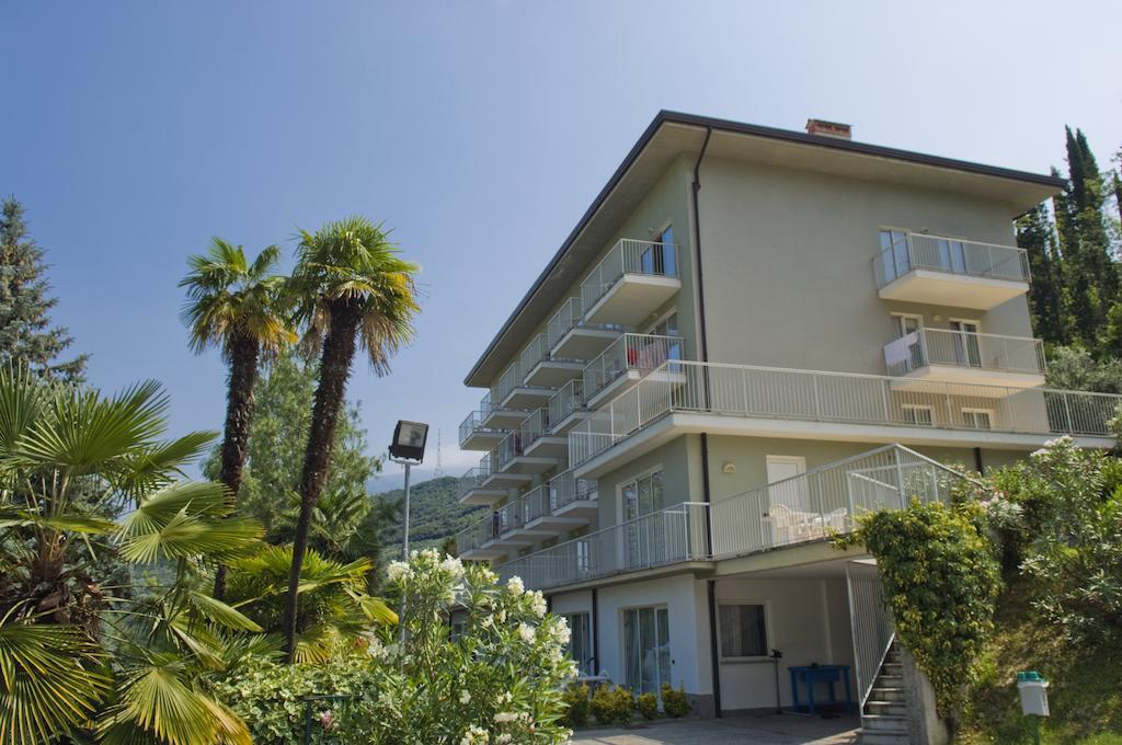 Residence Marina Рива-дель-Гарда Екстер'єр фото