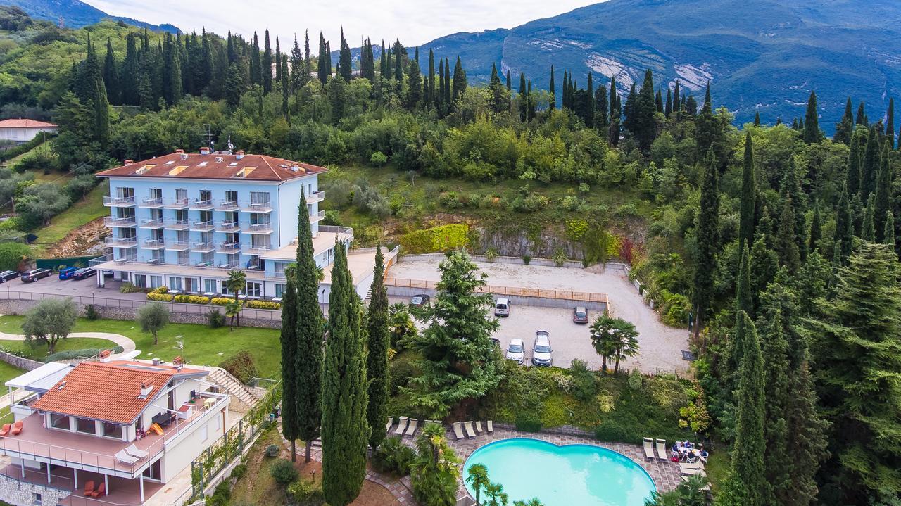 Residence Marina Рива-дель-Гарда Екстер'єр фото