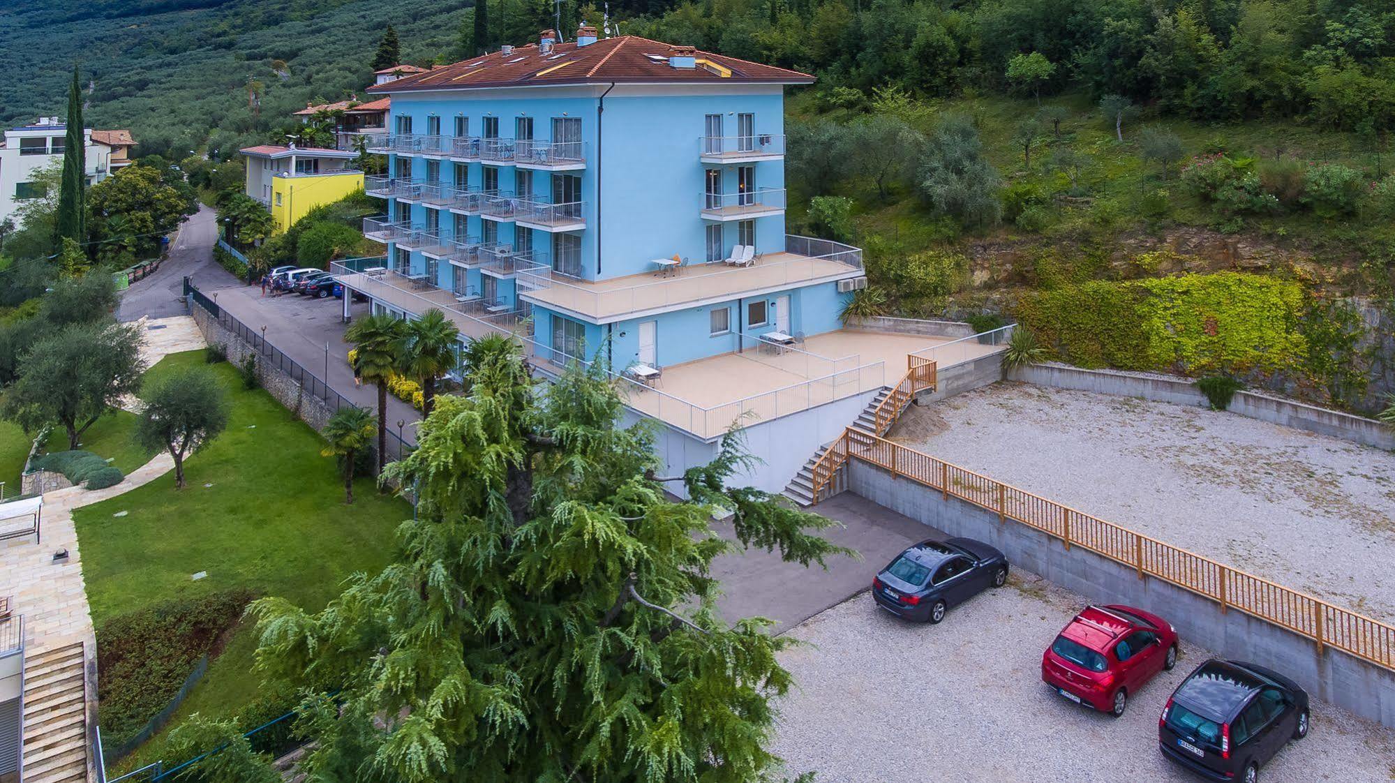 Residence Marina Рива-дель-Гарда Екстер'єр фото