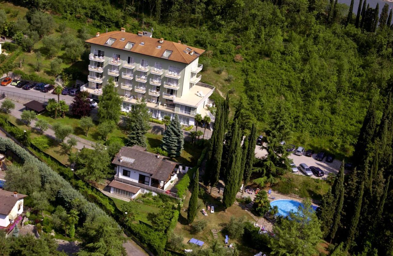 Residence Marina Рива-дель-Гарда Екстер'єр фото